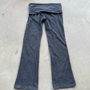 Cotton On grey flared leggings
